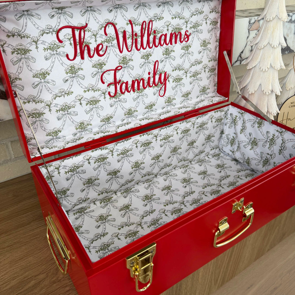 Christmas Trunk - Regular Size